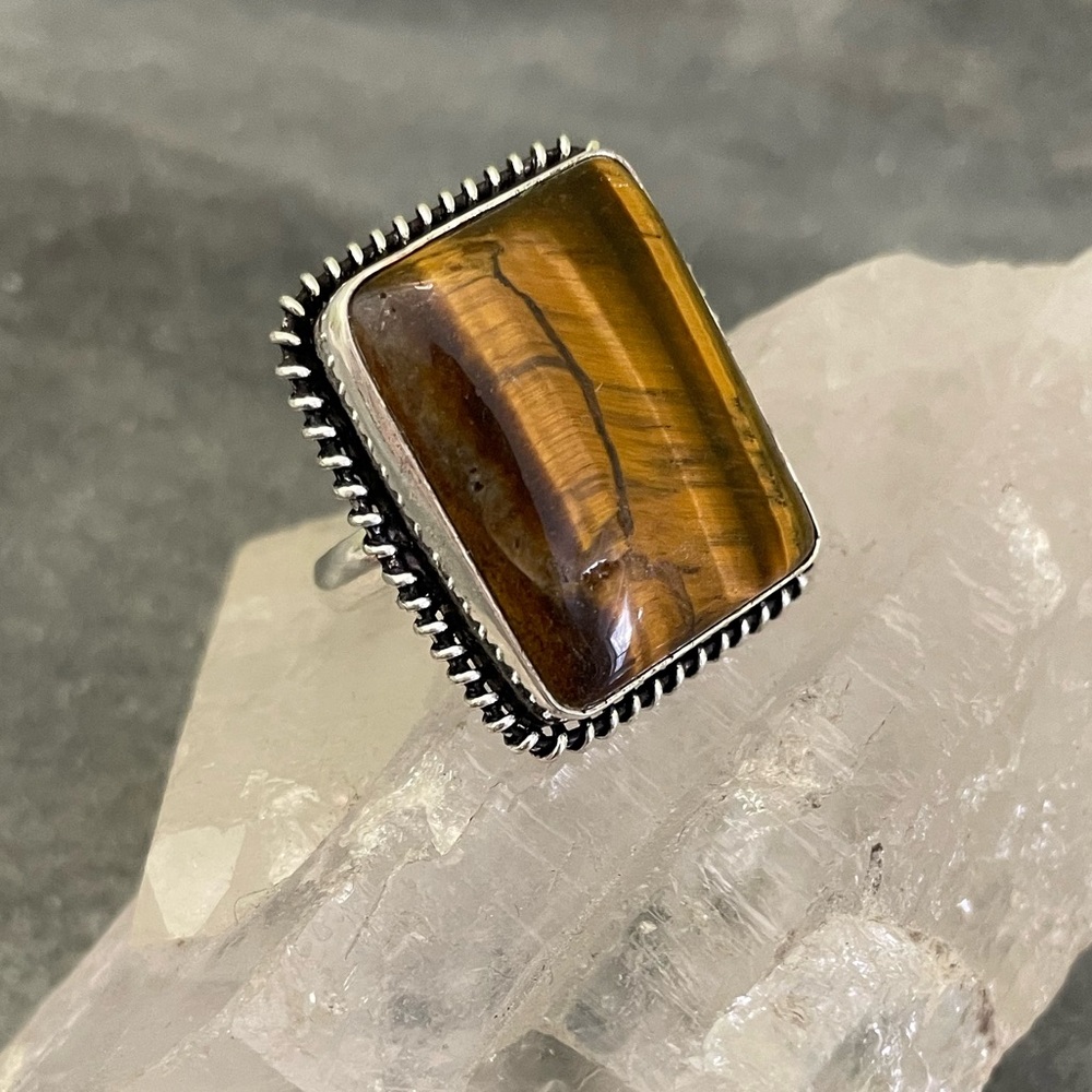 Silver and Brown Stone Ring - Picture 5 of 7